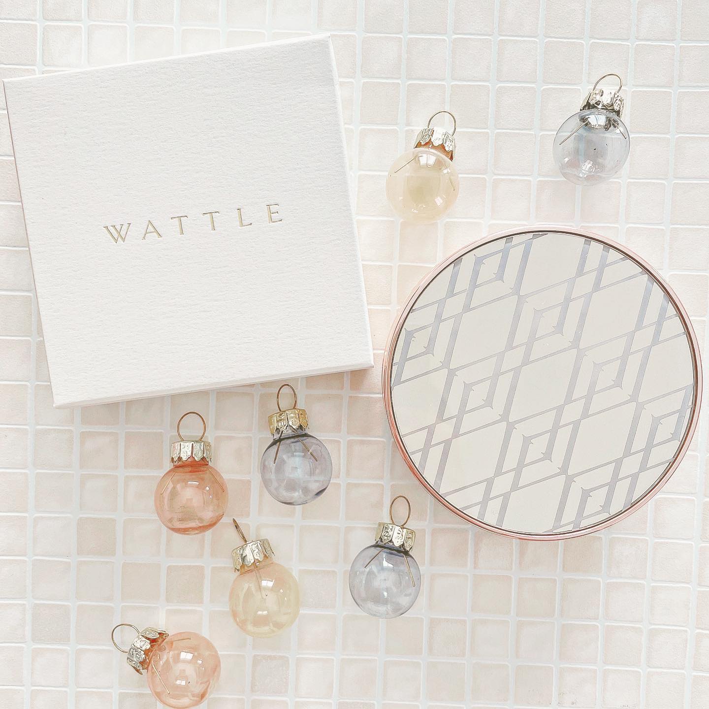 口コミ投稿：WATTLE クッションファンデーション6役1品の美容液クッションファンデーション①美容…