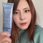 .☑︎ シズカニューヨーク　シズカホワイトゲル　@shizukany_official　 薬用美白オールインワンゲル💕　　　　𓂃𓈒𓏸 これ1本で…のInstagram画像