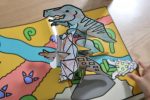 🦖はじめてのダンボール工作キットきょうりゅうのりやハサミの必要なし◎小さな子でも楽しく作れる工作キット両面白いからぬりえのように色を塗って自分だけの恐竜に🖍パーツの…のInstagram画像