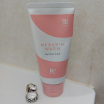 ロゼット MEGURIM ジェル洗顔 MEGURIM WARM 毛穴汚れにアプローチする海泥(タナクラクレイ:清浄成分)と薬日本堂株式会社監修の和漢植物エキス(保湿成分)が配合されたジェル洗顔。…のInstagram画像