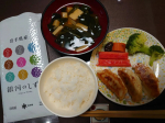 岩手県産のブランド米金色の風と銀河のしずくを食べてました金色の風は、岩手県が独自開発した革新的技術で10年かけてたどり着いたおいしさを味わえるとのこと。ほんのり黄色味がかっ…のInstagram画像