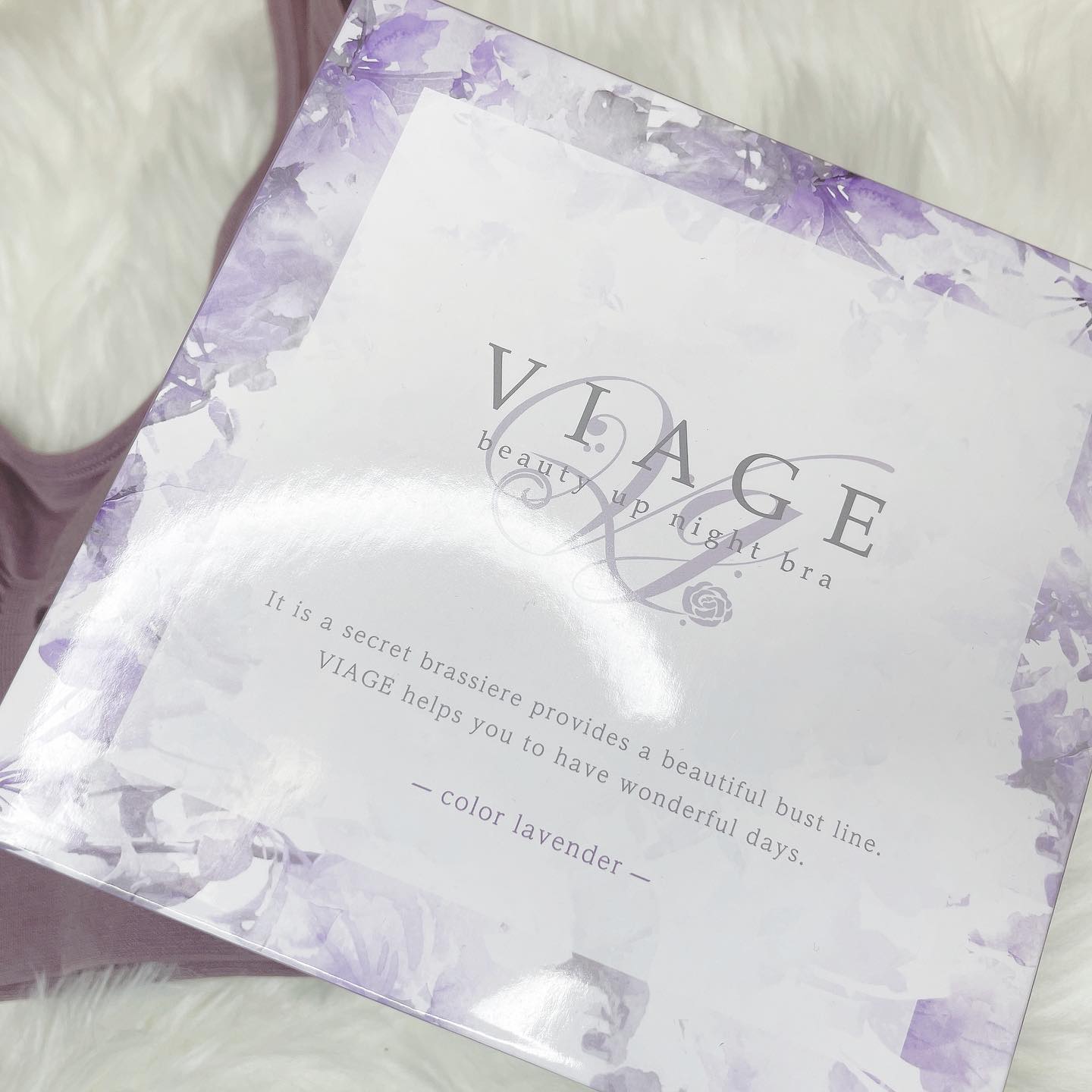 口コミ投稿：***VIAGEビューティアップナイトブラ新カラーのラベンダー💜写真より実物は暗めのカラ…