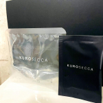 ぷくぷく膨らむ真っ黒パック！週に一度の贅沢ケア『KUROSECCA（クロセッカ）炭酸ジェルパック』古い角質や毛穴詰まりを取り除き、ゴワつき、くすみ※1を抱える肌を徹底浄化する真っ黒な炭…のInstagram画像