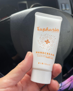 @bibiday_official BIBIDAY・Euphoria キンモクセイ ハンドクリーム 金木犀の甘くて優しい香りが心地よいハンドクリームテクスチャーはさらりとしててベタ…のInstagram画像