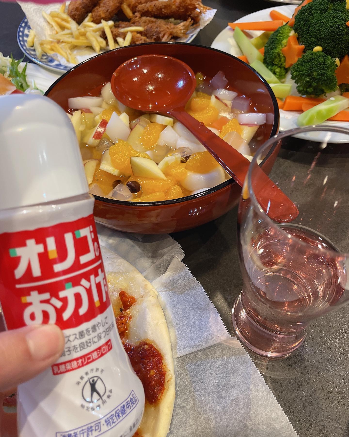 口コミ投稿：今年のクリスマスイブは手料理でおうち🏠パーティー😊ごはんを食べつつ、ケーキの前に…