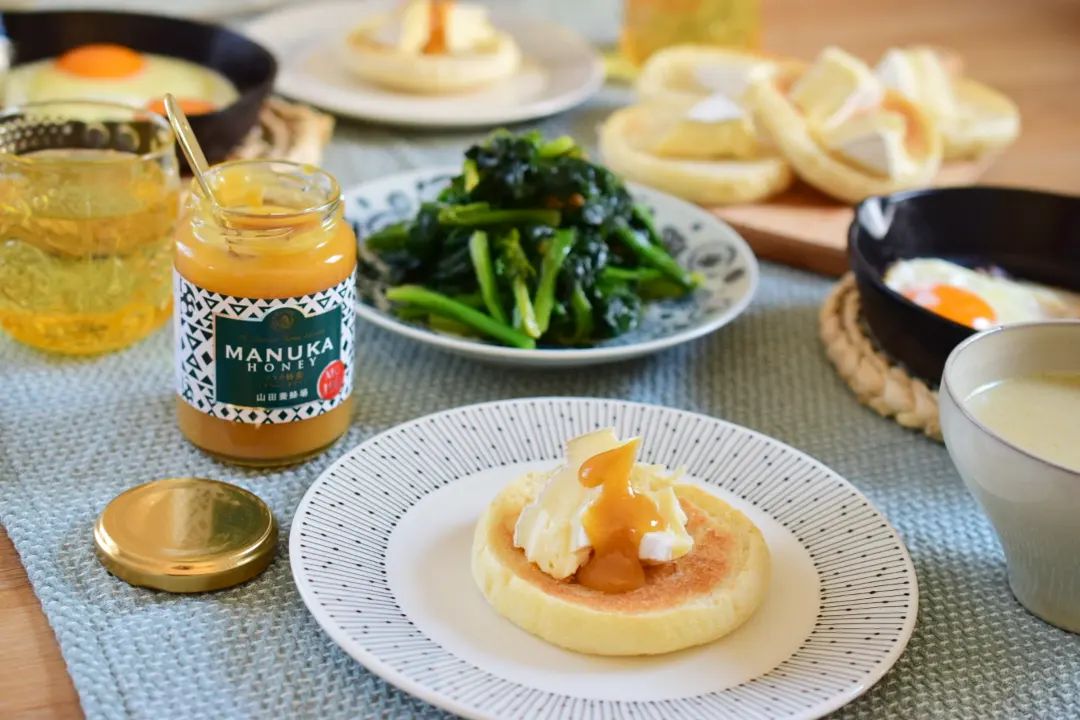 口コミ投稿：山田養蜂場の『マヌカ蜂蜜MG100+(クリームタイプ)』ランチに使ってみたよ❢トーストし…