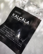 『KALCALA（カルカラ）』ブラックジンジャー※1とヒハツ※2が、年齢とともに低下した代謝をサポート✨「脂肪」「むくみ」「冷え」のお悩みにアプローチしてくれるそう😊🧡※1：ブ…のInstagram画像
