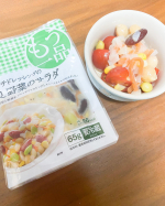 フルタイムで働く我が家。夜ご飯の準備は毎回ワタワタで大変。最近我が家のヒットはもう一品　フレンチドレッシングの豆と野菜のサラダです！こちらは４種類の豆と野菜を、フレンチドレッシングとオリーブオ…のInstagram画像