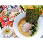 *✻キンレイ✻**おうちで家系ラーメン🍜✨*@kinrei_fan さまの冷凍麺シリーズは毎回本格的すぎて感動🥺💖*横浜家系ラーメンはお鍋で温めるだけで完成🙌✨驚き…のInstagram画像