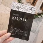 株式公開サン・クラテ製薬さんの「KALCALA（カルカラ）」をお試ししました❗.「脂肪」「むくみ」「冷え」の悩みにアプローチしてくれるサプリです。.自分はとにかく冷えに悩んでます。末端冷え性…のInstagram画像