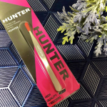 、【HUNTERハンター / 毛抜き】細かい毛もサッと抜けると気持ちいい❕✨『毛抜き』の品質がよいと眉のお手入れが楽しくなります🤍今回使ったのは職人さんが検品を繰り返しでできたH…のInstagram画像