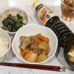 手軽に味付けが出来てとっても楽チン🎶⁡⁡⁡⁡⁡ホシサン株式会社⁡⁡万能醤油「にたき一番」⁡⁡のご紹介です😊⁡⁡⁡⁡- ̗̀ 𖤐꒰ঌ 特長 ໒꒱𖤐 ̖́-⁡くまもんで有名な熊本の味噌しょう…のInstagram画像