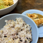 #PR #株式会社玄米酵素#monipla のモニターでいただいた #北海道玄米雑穀香ばしい雑穀が美味しいです。個人的にはお水はちょっと多めがおすすめ。いつもの白米に混ぜて炊くだけなので気軽に…のInstagram画像