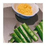ウニ食べてますか？高嶺の花になってしまったウニさんを手軽に食べられる商品を見つけました！魔法のうにクリーム！フリーズドライ製法のうにクリームソース写真は、クリームチーズに魔法の…のInstagram画像