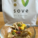 ✴︎ーーーーーーーーーーーーー　　SOVE シリアルーーーーーーーーーーーー✴︎カラダづくりに欠かせないたんぱく質がとれる、大豆と野菜のシリアル。素材本来のおいしさを活かし、サクッと香ば…のInstagram画像