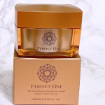 ＼洗顔後のスキンケアはこれ一つ*でOK／新日本製薬『PERFECT ONE パーフェクトワンWRINKLE STRETCH GEL薬用リンクルストレッチジェル』〈美容液ジェル〉[医薬部外品…のInstagram画像