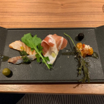ハルニレテラスのイル・ソーニョピザは4種類のチーズがのってます。パスタは、野沢菜とポークを七味で・・・#星野や軽井沢#ハルニレテラス#イル・ソーニョ#前菜#サラダ#パスタ#ピザ#デザート#…のInstagram画像