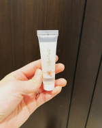 ウツクシアのオールインワンジェル、「しあわせ想い」の体験！5日間朝晩しっかり使って感じたことは、お手入れが簡単すぎるのに、お肌の潤い感がとても心地良すぎ！！育児中のママにとって、お風呂上がりのス…のInstagram画像