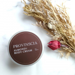 PROVINSCIA（プロバンシア) ボディクリーム アーモンドの香りがたまらなさすぎる😌💓💓このボディクリームは、‘香水の里’南フランスのグラースで調香された、芳醇な甘さ広がるアーモンドの香…のInstagram画像