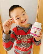 口寂しいときお菓子を食べるよりカルシウム入りのグミの方が良いかなと思います☺️コロンとした三角の形もカリカリの糖衣の歯ごたえも好き✨#スクスクのっぽくん #カルシウム #身長 #ビタミン…のInstagram画像