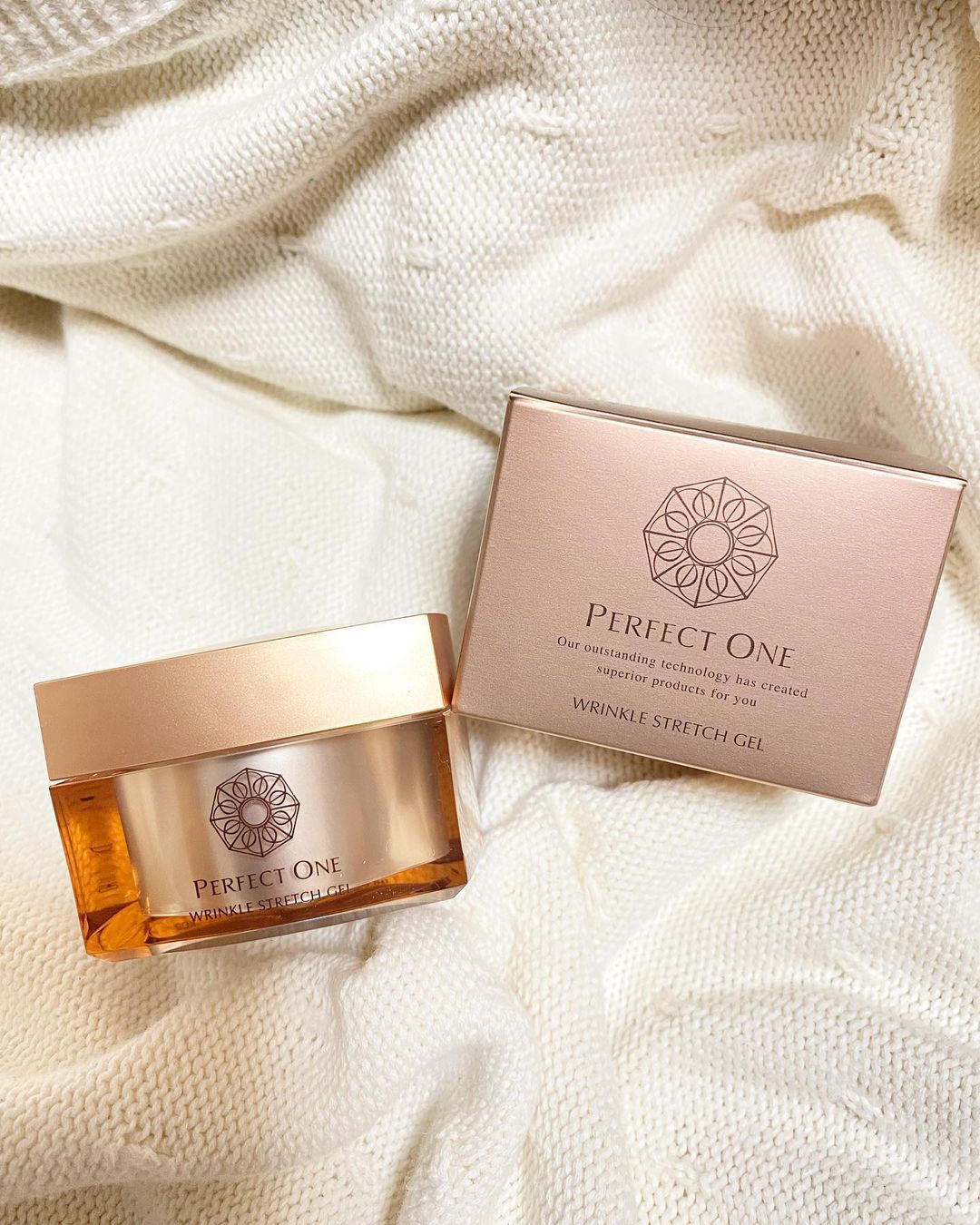 口コミ投稿：パーフェクトワン 薬用リンクルストレッチジェルシワへの効果が確認された有効成分「…