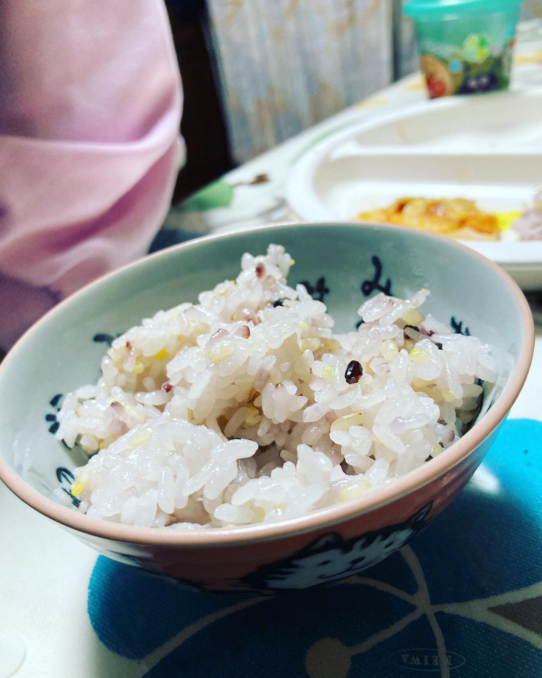 口コミ投稿：娘ちゃんでも食べられた！ぷちぷちうまー。って笑#北海道玄米雑穀 #雑穀米 #雑穀ごは…