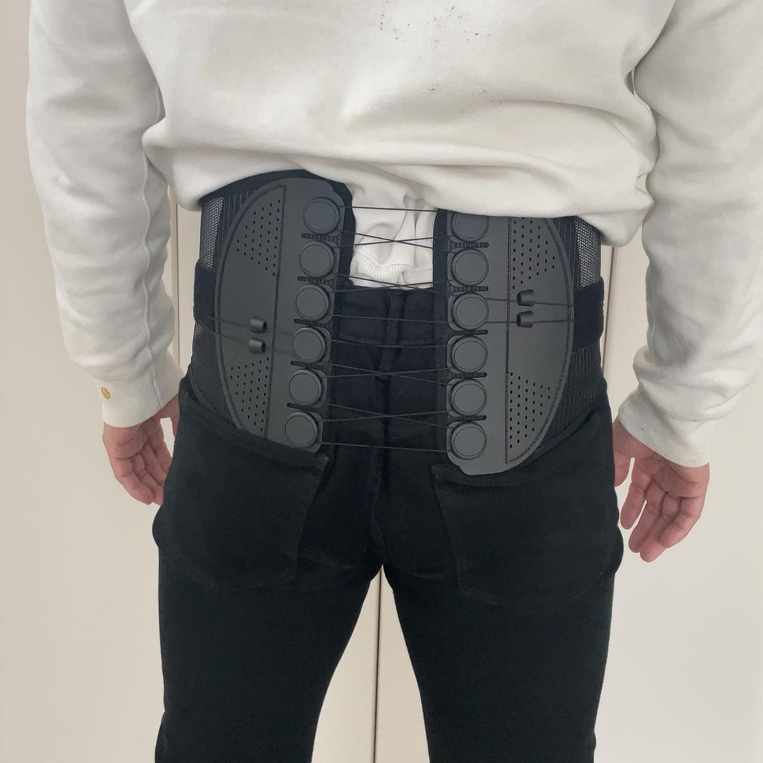 口コミ投稿：本で腰サポート・骨盤ケアができる滑車構造のガードナーベルト。デスクワークの夫の…