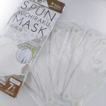 「SPUN KUCHIRAKU MASK」快適空間構造で口元とマスクの接触による不快感やメイク崩れを軽減してくれる、立体不織布マスクです。こちらは使い捨ての不織布マスクですが、高発色で綺麗な色…のInstagram画像