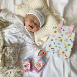 ...アイクレオの赤ちゃんミルク&哺乳瓶ポーチをお試しさせていただきました♡*゜日本で初めての赤ちゃんのための液体ミルクで新生児から飲める安全性とそそぐだけで準備できる簡単さでたくさ…のInstagram画像