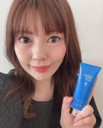 薬用美白オールインワンゲルビハククリア💕試してみました😆✨日焼けしやすいこの季節。シミが増えやすいこの季節。。😭ワーママの私はなかなか自分のスキンケアタイムが取れません💦なので一本で時短…のInstagram画像
