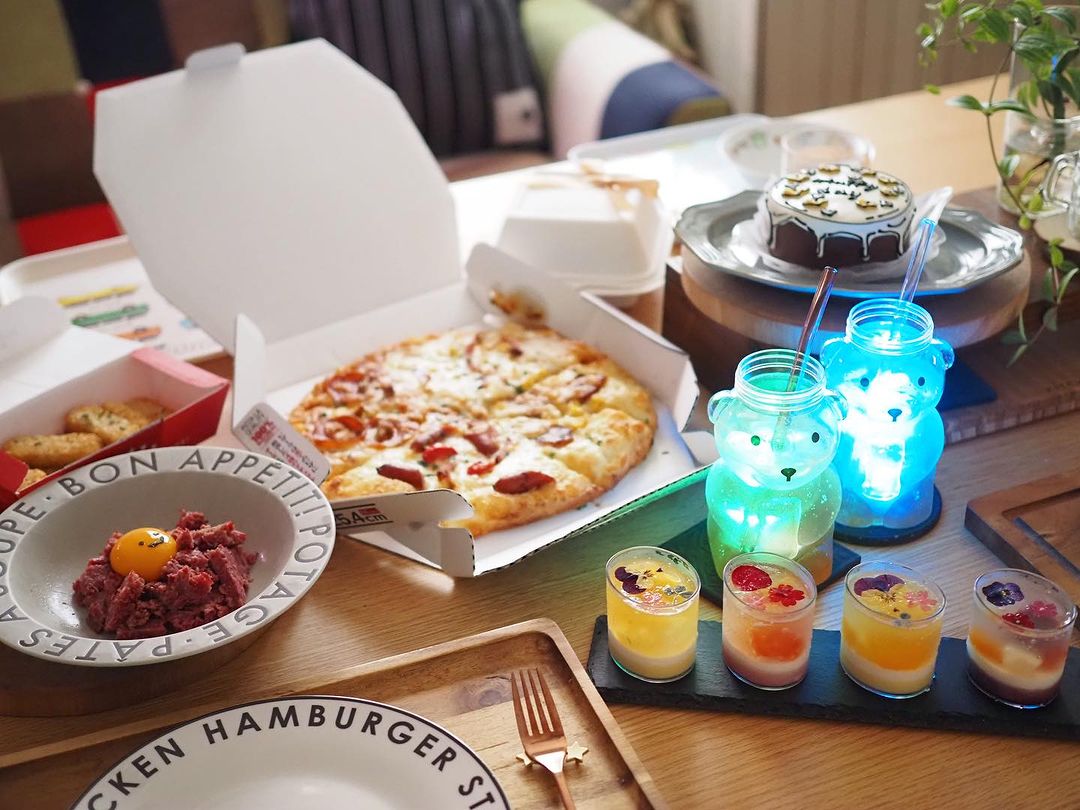 口コミ投稿：100均のワッツで買ってきたLED光るベアボトル。そこのライトがピカピカ光るからパー…