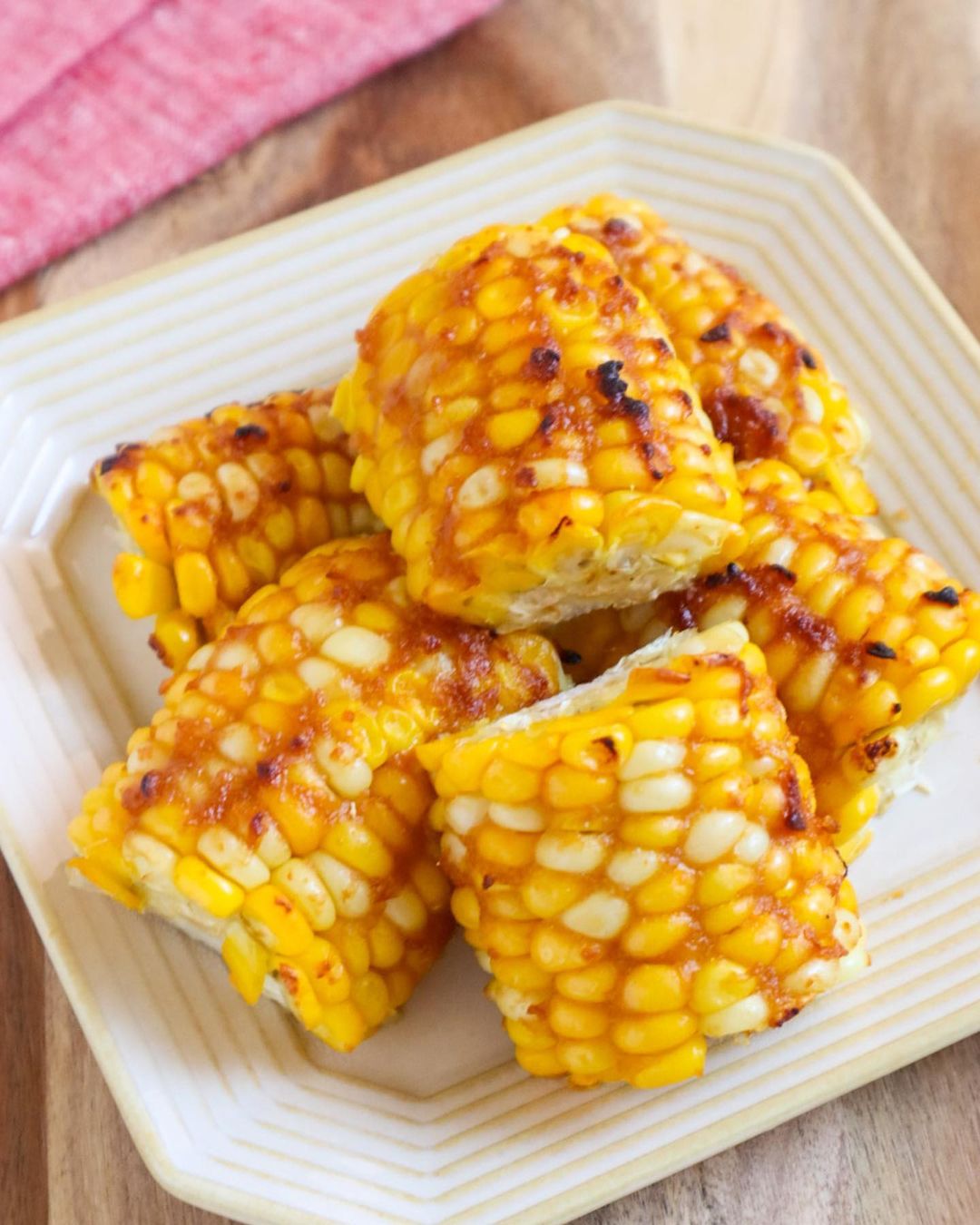 口コミ投稿：。🌽にんにく味噌の焼きとうもろこし#焼きとうもろこし のにんにく味噌だれバージョン…