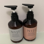 2回目の投稿です！NIJIリズミック (u0040niji_rhythmic_jp)シャンプー/トリートメント最近は朝シャンする事も多くて朝の出番多めです！ドライヤー後、髪の毛がしっ…のInstagram画像