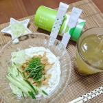 暑いとさっぱりしたものが食べたっくて、ついざる蕎麦ひやむぎ率が高くなりがち(ˊᵕˋ )💦野菜不足が気になるので、明日葉青汁のboco to decoと一緒に。氷たっぷり入れてつめたーく冷やして飲…のInstagram画像