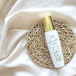 株式会社JYU-KEN様の✨GrowBio✨健やかな頭皮環境をつくるGrowBioのエッセンス☺自然植物由来成分96％で医薬部外品の敏感肌用の育毛剤になります♫さらっとしていてベタつ…のInstagram画像