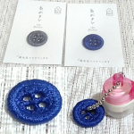 anpanmananswer糸ボタン18mm1本の糸で編み上げられている18mmの糸ボタン。従来のボタンとしてはもちろん、割れないし、洗濯もできるので、アイデア次第で色んな使い方が可能。…のInstagram画像