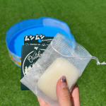 t.yuu.tペリカン石鹸Outdoor soap(アウトドアソープ).お外遊びのお供に最高な手洗い石鹸🎵開けるとハーブの香りがスーッとしてとっても良い匂い💕皮脂をしっかり洗い流してハー…のInstagram画像
