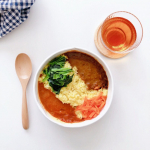 .　　　　　　　　　　　　　　　　　　今日のランチはニップンの冷凍ワンプレート いまどきごはん　2種盛りキーマ＆トマトカレープラントベースシリーズの商品で”豆腐”から作ったお肉ソイルプロ…のInstagram画像