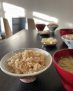 ❤︎food❤︎いつもの朝ごはんのご飯を、北海道産のかなう玄米に🌾✨✨もちもちプチプチで美味しい😋実は美味しいだけではないのが『かなう玄米』🌾🌾GABAが普通の玄米の10倍🌾胚芽が一…のInstagram画像