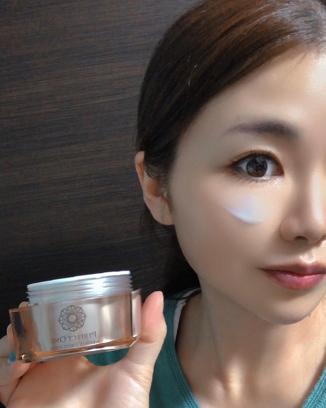 口コミ投稿：🧡🧡🧡発売された頃から使っているパーフェクトワン💖最近はシワやシミや美白効果など、…