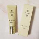 ─ 米肌（ MAIHADA ） ─活潤リップエッセンスマスク生活でよく擦れていたからか、近頃は唇全体がくすんで見える気がしていました。加えて年齢的にも縦ジワが目立つように…。どんどん増えてい…のInstagram画像