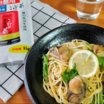 玉露園さんのこんぶ茶🍵飲用として飲んでももちろん美味しいんだけど、お料理の調味料としても使うことができるので、牡蠣パスタの味付けに使ってみました❣️牡蠣の旨味が美味しいパスタにこんぶ茶を加える…のInstagram画像