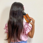#PRHerbal Leaf Hair oil▷▶︎▷ u0040herballeaf_official ヘアオイルでロングヘアのサラサラをキープ✨おうちでのトリートメントは洗い流さない派…のInstagram画像