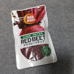 北海道産・無農薬「RED BEET（ドライビーツチップ）」をお試ししました栄養価豊富なビーツだけど、身近ではなかなか売ってないし、調理の仕方もあまりわからず…"(-""-)"（ビーツは欧米では…のInstagram画像