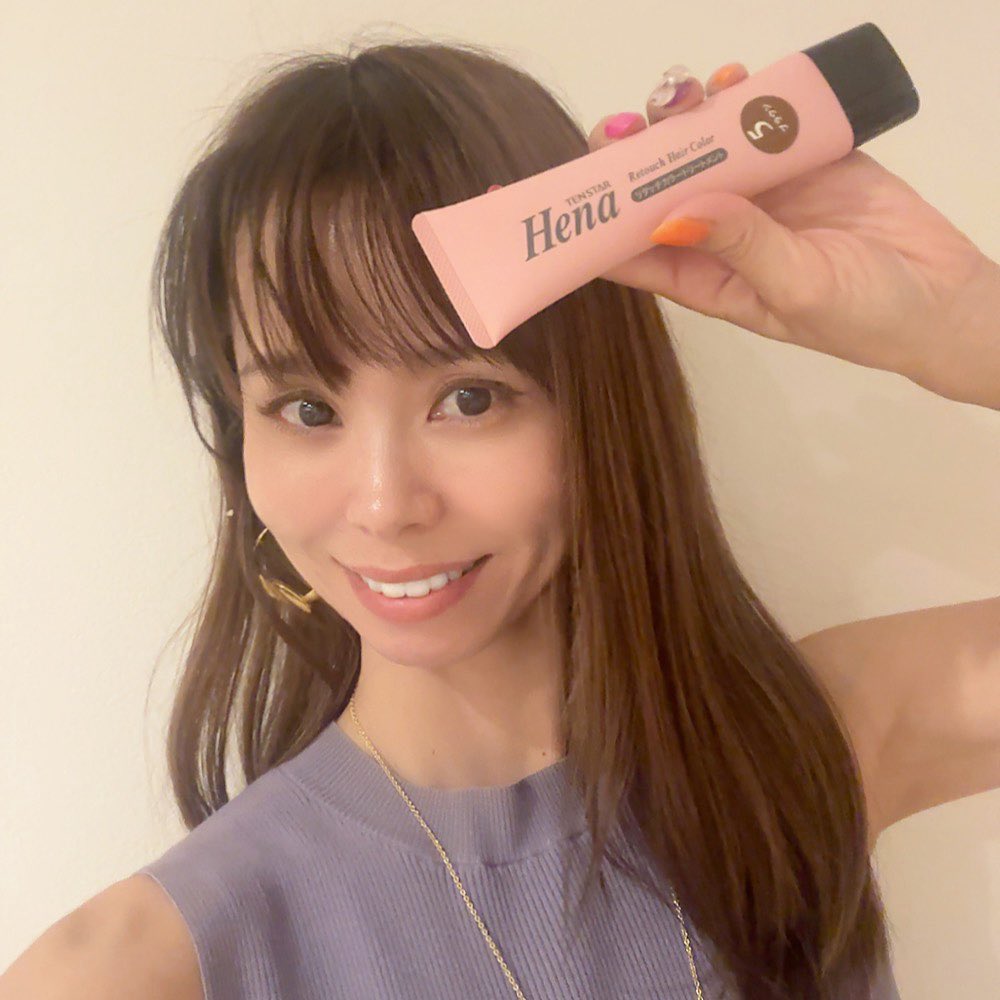 口コミ投稿：手間要らずで、簡単ケア！ヘナカラートリートメント！耳周りに、ちらほら白い毛が気…