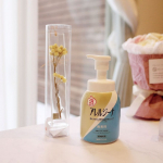 Recommended body soap【日本で唯一】抗ヒスタミン成分配合ボディソープ　アレルジーナ泡タイプが届いたよ✨この時期、季節の変わり目で肌が乾燥したり痒くなったり…😅息子…のInstagram画像