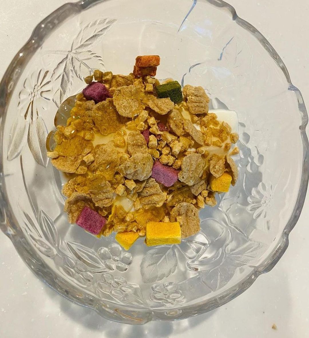 口コミ投稿：最近、朝ごはんは#SOVEシリアル を食べています☺️朝から体のために大豆と野菜のシリ…