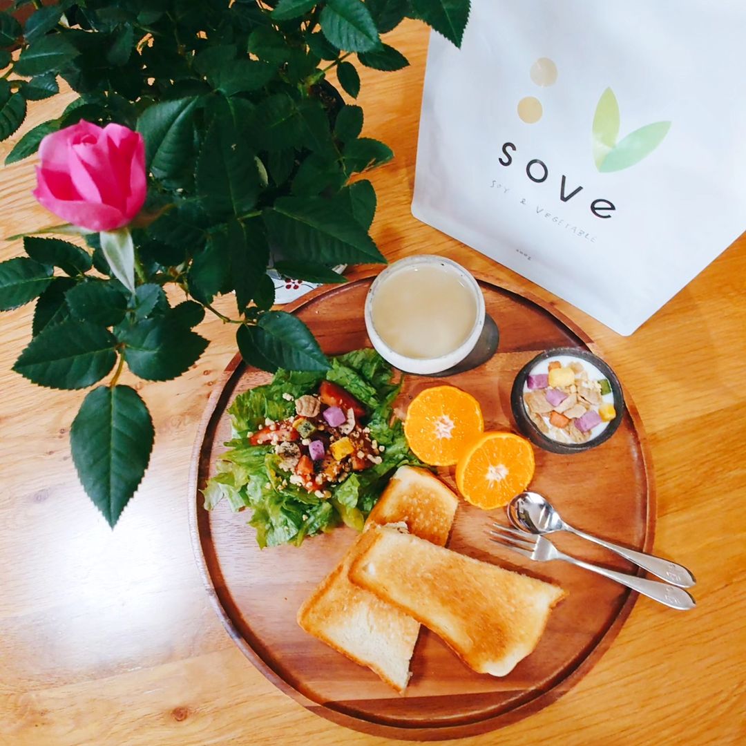 口コミ投稿：🍅🍠朝ごはん🍠🍅休日の朝ごはんは、カラダに良いものたくさん使いました🌿実家の庭で採れ…