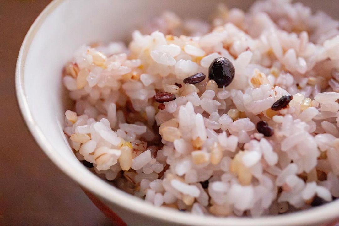 口コミ投稿：🍚🌾✨北海道玄米雑穀をお試しさせていただきました！わたしの家族は健康オタク！いつも…