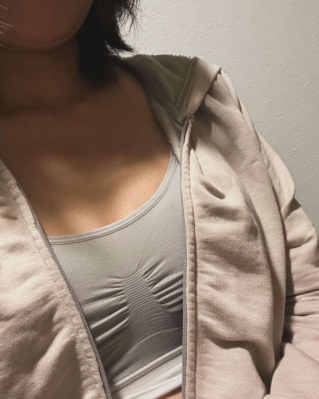 口コミ投稿：Viageナイトブラ！授乳中でも使えて、スポーツブラのよう。これで寝ても違和感ないの…